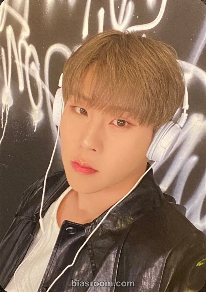 Joohoney THE X Photocard - MONSTA X - MONSTA X K-pop photocard