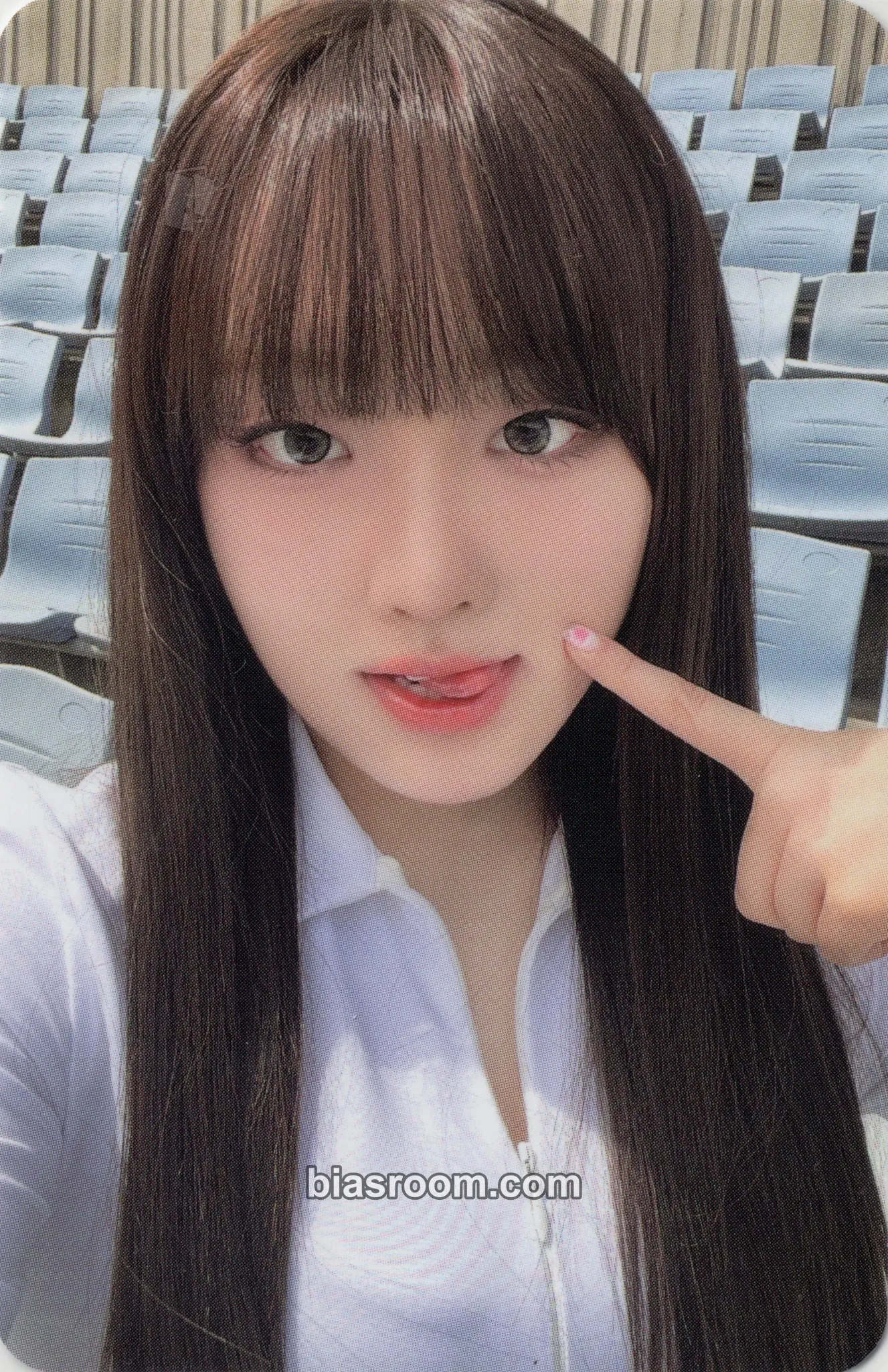 Chloe Sweetie but Saltie Photocard - cignature - cignature K-pop photocard