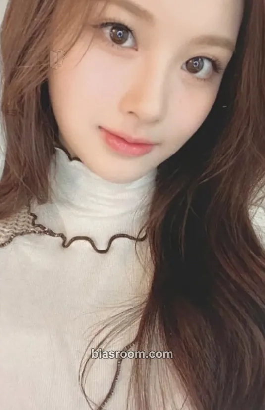Sullyoon AD MARE Photocard - NMIXX - NMIXX K-pop photocard