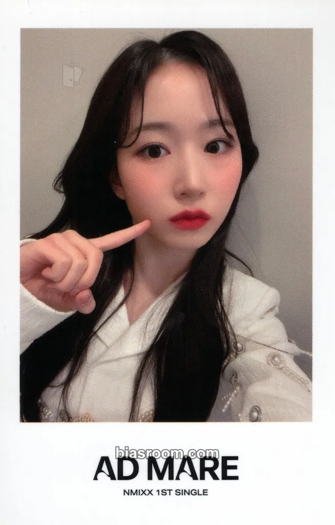 Haewon AD MARE Photocard - NMIXX - NMIXX K-pop photocard