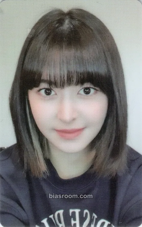 Lily AD MARE Photocard - NMIXX - NMIXX K-pop photocard