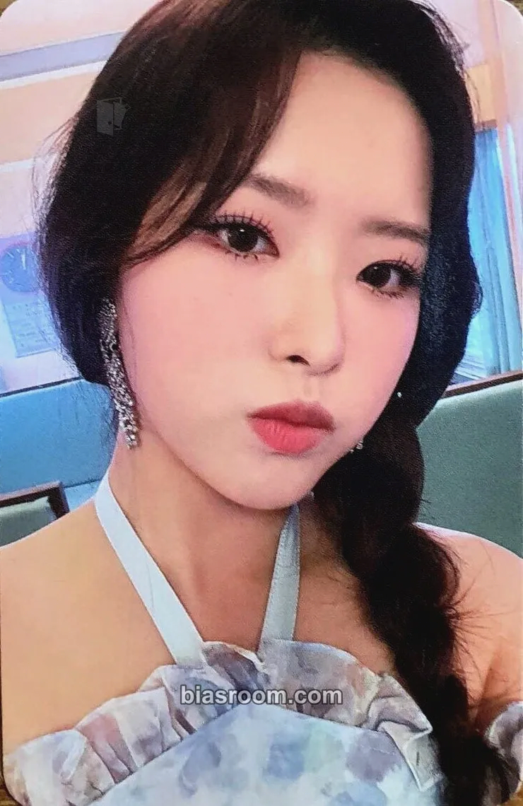 HyeJu Flip That Photocard - LOONA - LOONA K-pop photocard