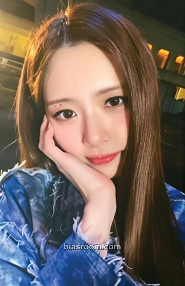 JiU Apocalypse : From us Photocard - Dreamcatcher - Dreamcatcher K-pop photocard