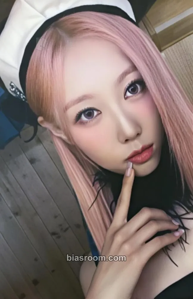 Handong Apocalypse : From us Photocard - Dreamcatcher - Dreamcatcher K-pop photocard