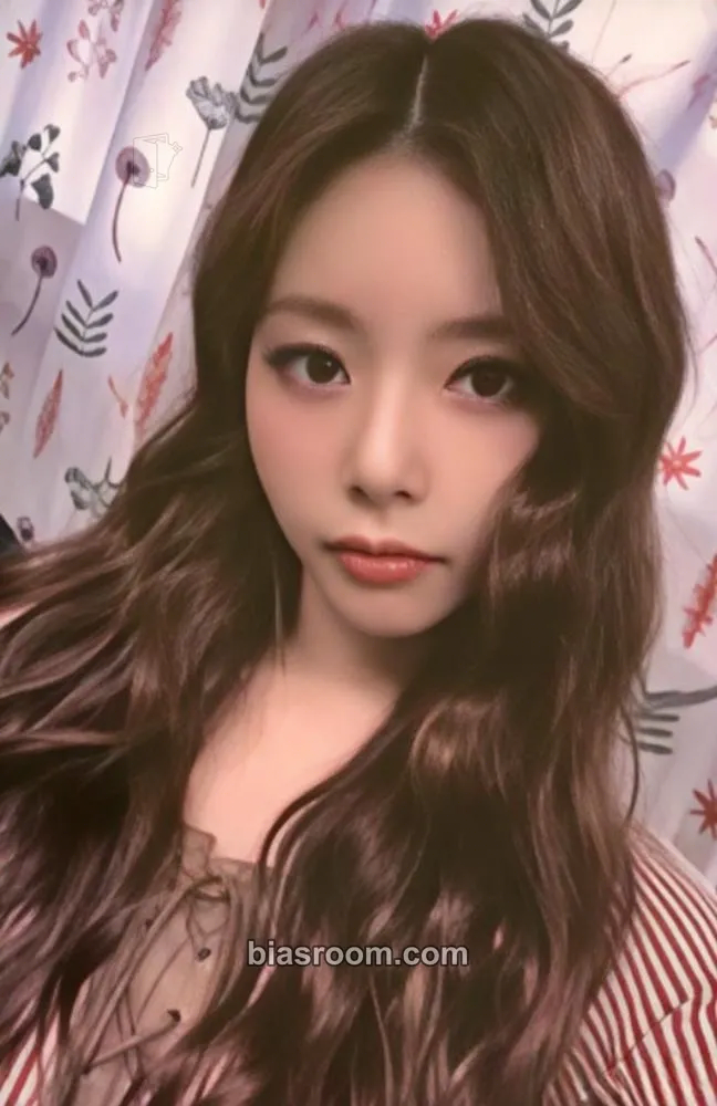 JiU Apocalypse : From us Photocard - Dreamcatcher - Dreamcatcher K-pop photocard
