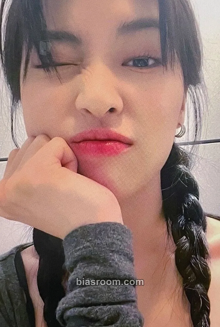 Ryujin CHECKMATE Photocard - ITZY - ITZY K-pop photocard