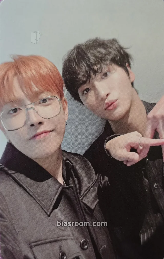 ATEEZ - Hongjoong & Seonghwa - 8ROOM Other merch photocard random photocard