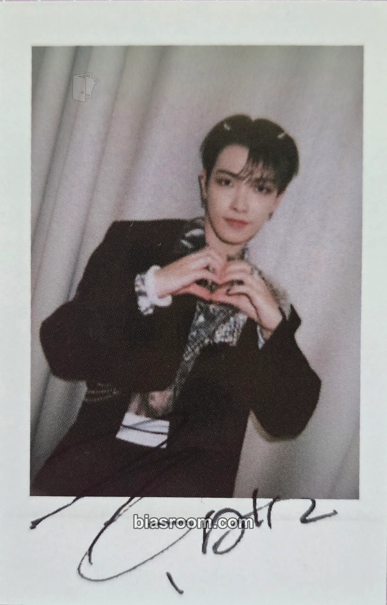 Hongjoong GOLDEN HOUR : Part.2 Photocard - ATEEZ - ATEEZ K-pop photocard