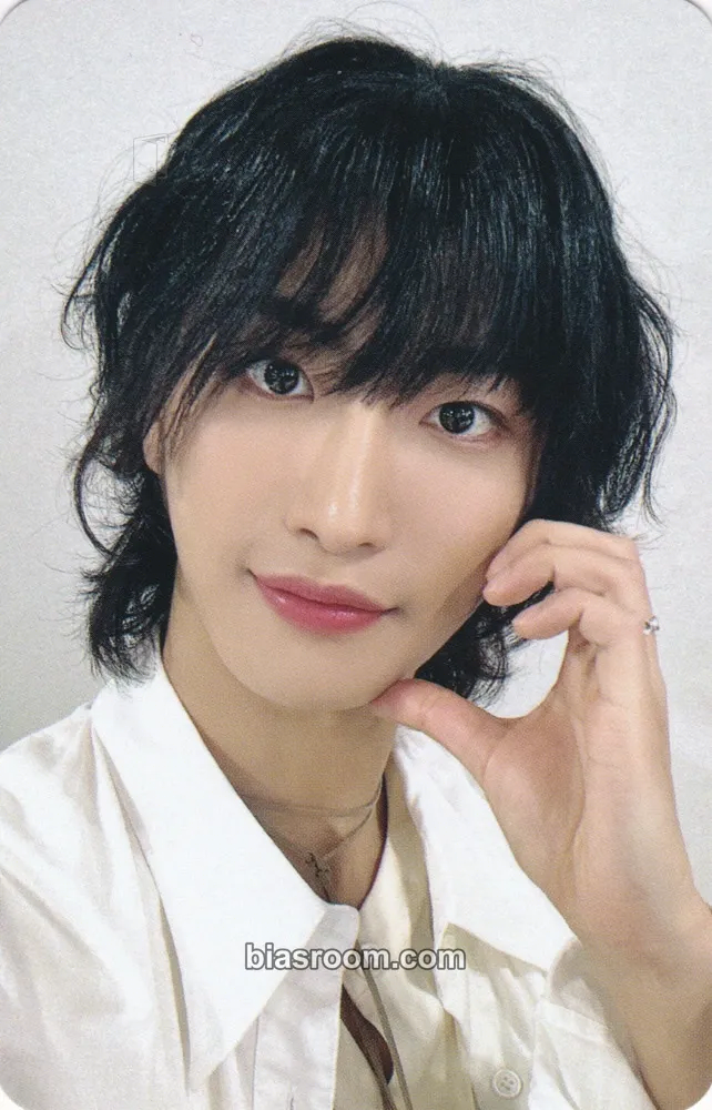 Seonghwa GOLDEN HOUR : Part.1 Photocard - ATEEZ - ATEEZ K-pop photocard