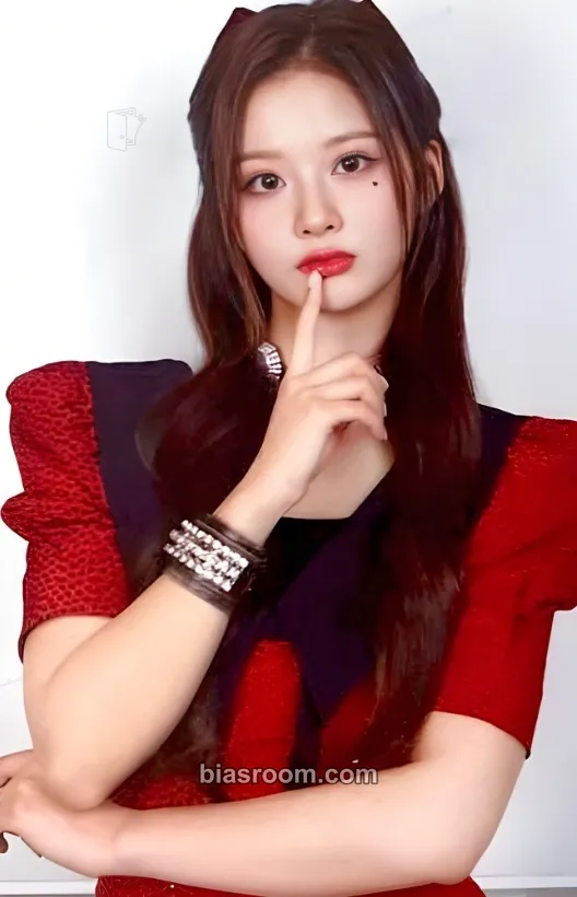 Sullyoon 2022 KCON Japan Merchandise Photocard - NMIXX - NMIXX K-pop photocard