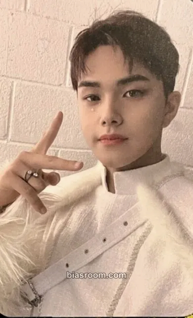 Jahan History of Kingdom : Part Ⅲ . Ivan Photocard - The KingDom - The KingDom K-pop photocard