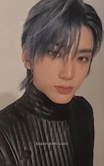 Hwon History of Kingdom : PartⅤ. Louis Photocard - The KingDom - The KingDom K-pop photocard