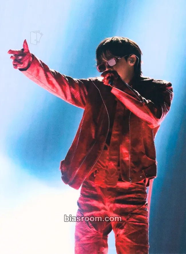 j-hope Hope On The Stage in Japan Bluray & Digicode Photocard - BTS - BTS K-pop photocard