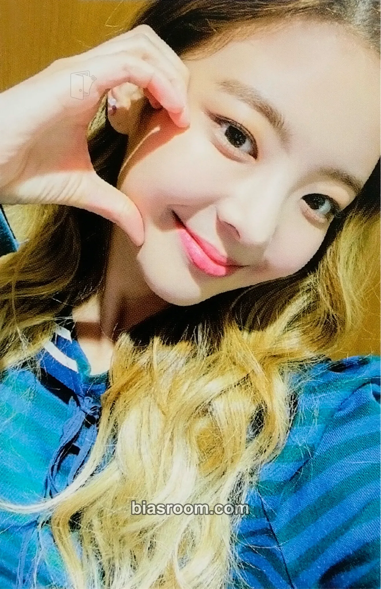 Lia Crazy in Love Photocard - ITZY - ITZY K-pop photocard