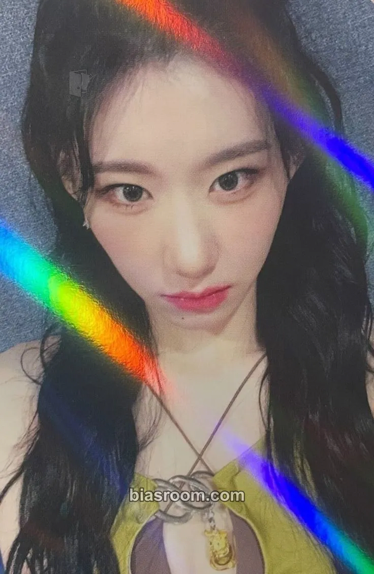 Chaeryeong CHECKMATE Photocard - ITZY - ITZY K-pop photocard