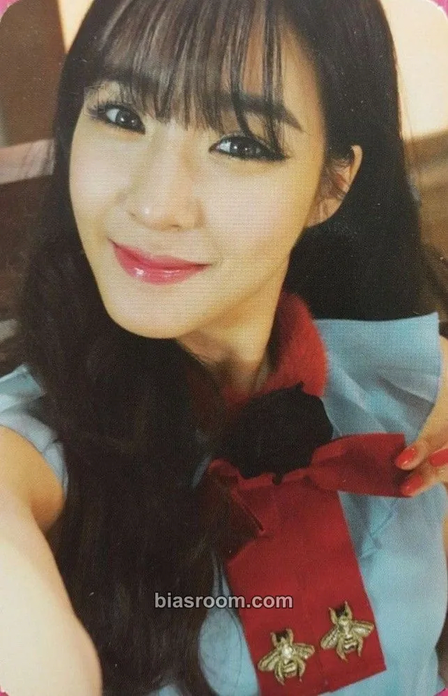 Tiffany Lion Heart Photocard - Girls' Generation - Girls' Generation K-pop photocard