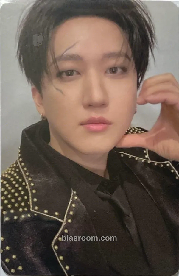Changbin 2026 Japan Season's Greetings - Force Photocard - Stray Kids - Stray Kids K-pop photocard