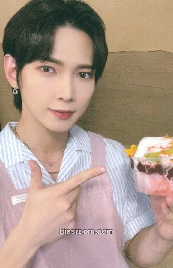 Yeosang THE WORLD EP.1 : MOVEMENT Photocard - ATEEZ - ATEEZ K-pop photocard
