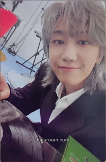 The8 17 IS RIGHT HERE Photocard - SEVENTEEN - SEVENTEEN K-pop photocard