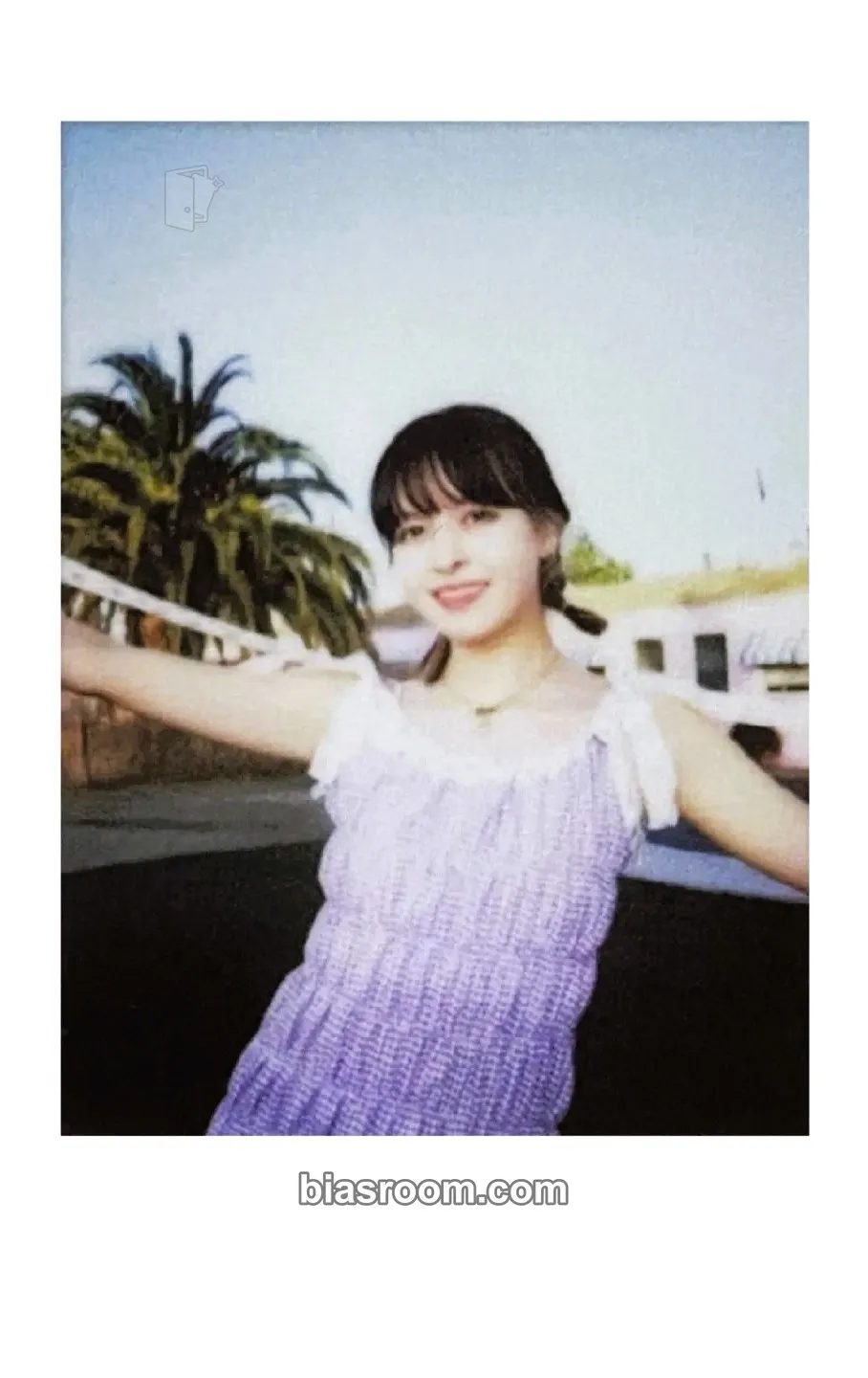 Lily MIXXPEDIA : PICK LA Photocard - NMIXX - NMIXX K-pop photocard