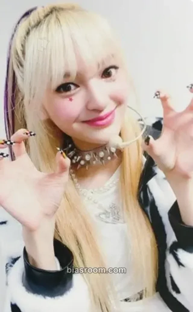 bugAboo - Choyeon - bugAboo Album fansign dmc music