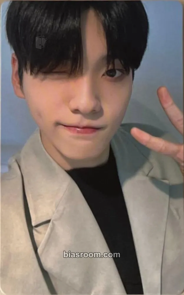 Soobin JPFC (Japan Fanclub) Photocard - TOMORROW X TOGETHER - TOMORROW X TOGETHER K-pop photocard