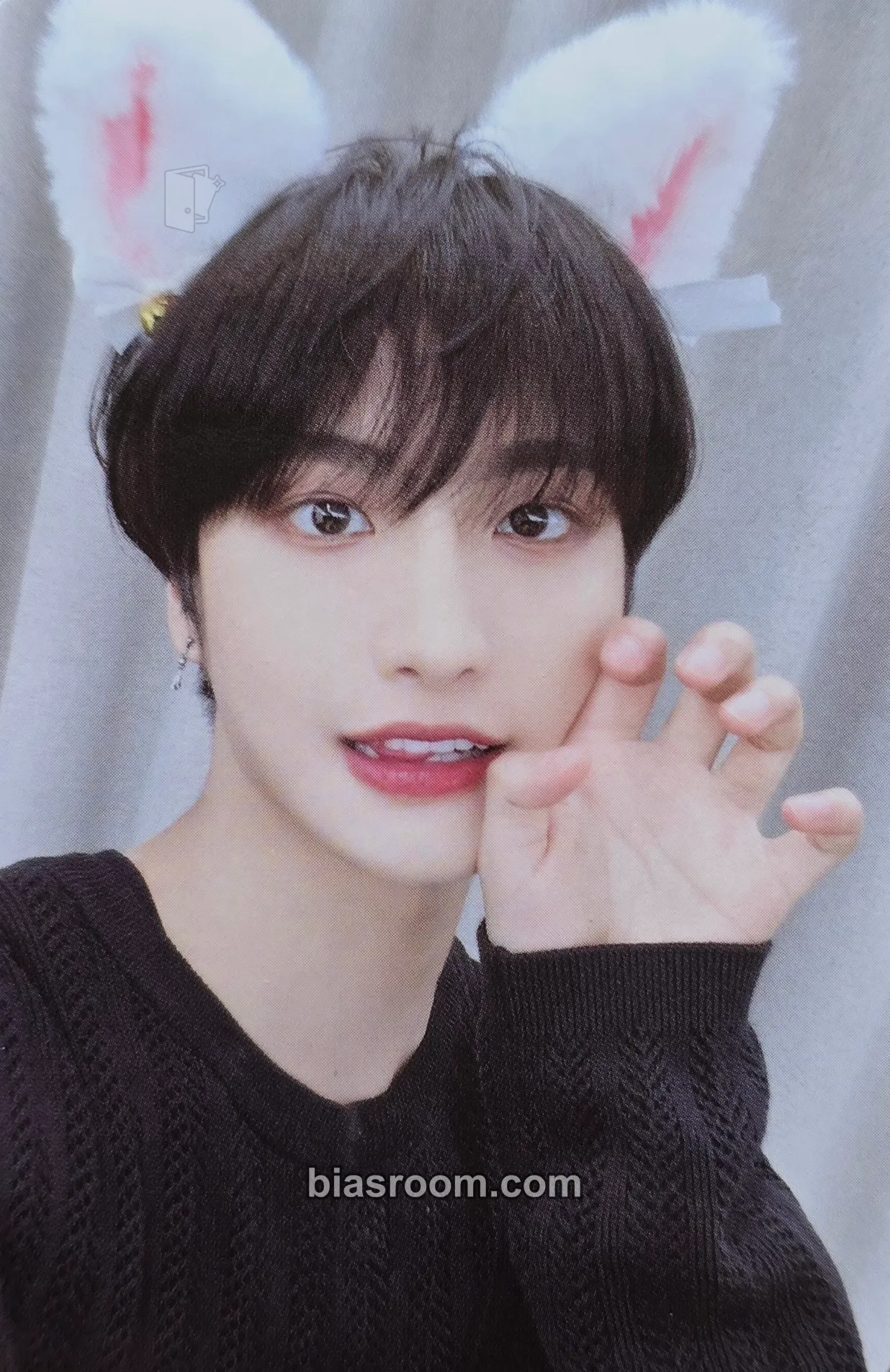 Seonghwa THE WORLD EP.2 : OUTLAW Photocard - ATEEZ - ATEEZ K-pop photocard