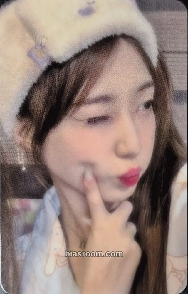 Loossemble - YeoJin - YeoJin's Special HelloLive Event Other hellolive round 7 video call