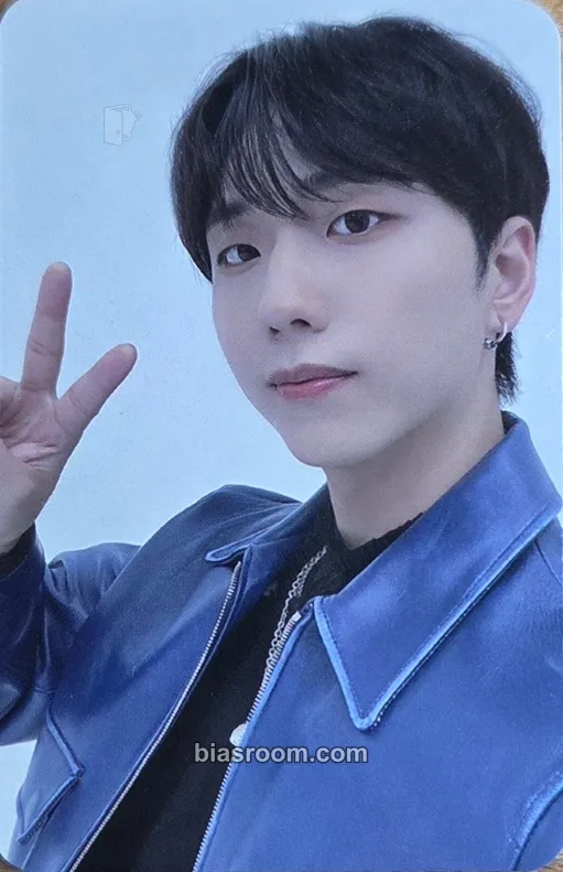 Gunil Break the Brake World Tour Photocard - Xdinary Heroes - Xdinary Heroes K-pop photocard