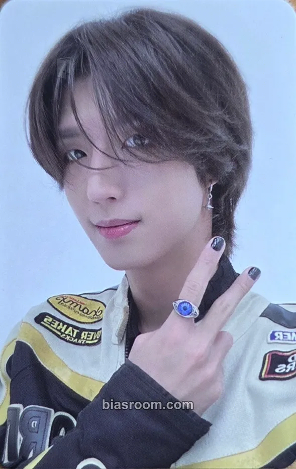 Jun Han Break the Brake World Tour Photocard - Xdinary Heroes - Xdinary Heroes K-pop photocard