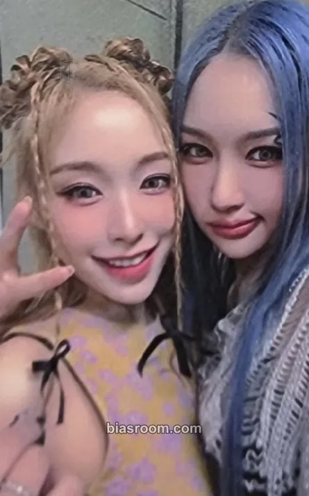 Apocalypse : From us Photocard - Dreamcatcher - Dreamcatcher K-pop photocard