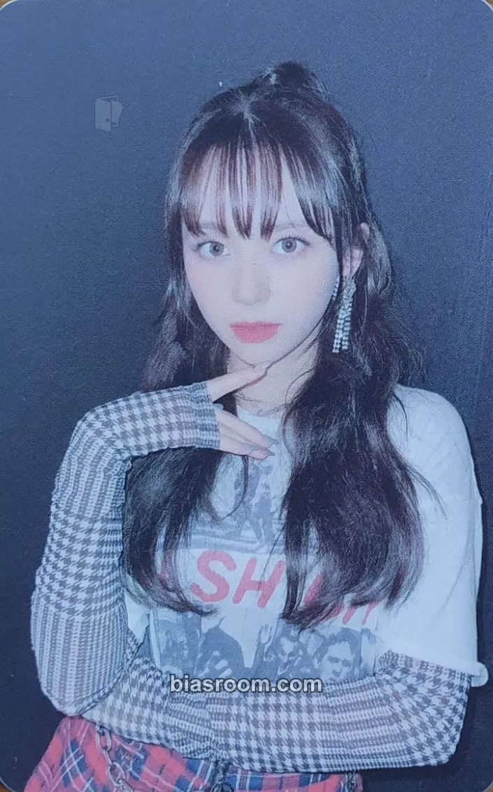 Mashiro First Impact Photocard - Kep1er - Kep1er K-pop photocard