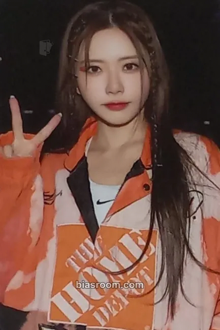 JiU Apocalypse : From us Photocard - Dreamcatcher - Dreamcatcher K-pop photocard