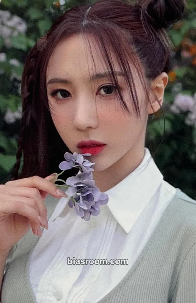 Yoohyeon Let's be Best Friends Forever! (fromm X Dreamcatcher special event) Photocard - Dreamcatcher - Dreamcatcher K-pop photocard