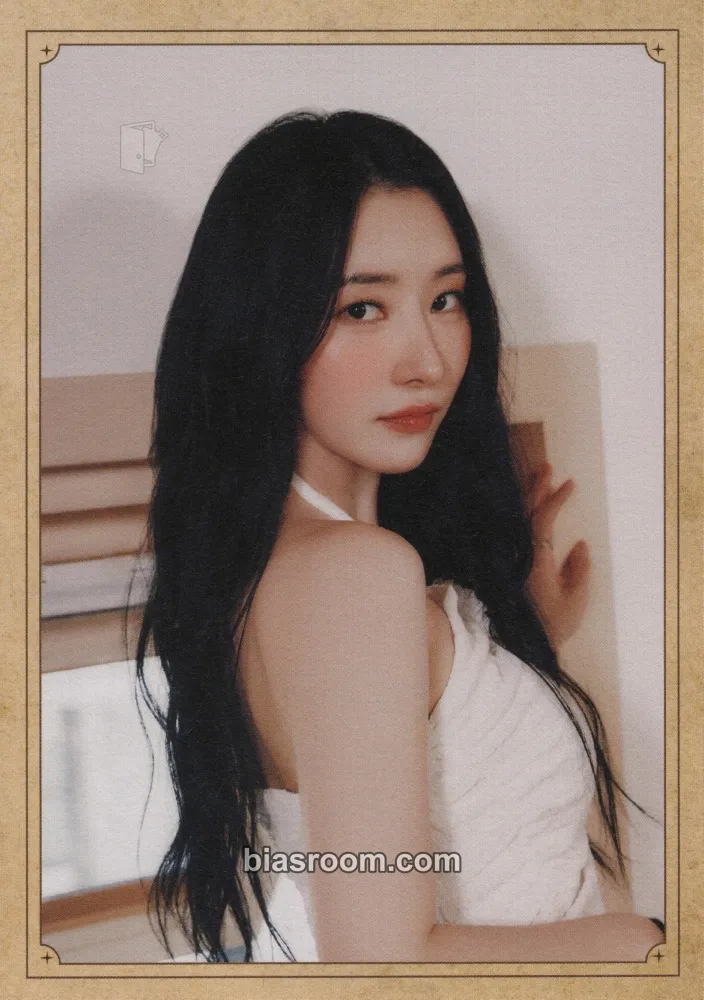 SuA Dream Quest & Dreamlantis Photocard - Dreamcatcher - Dreamcatcher K-pop photocard