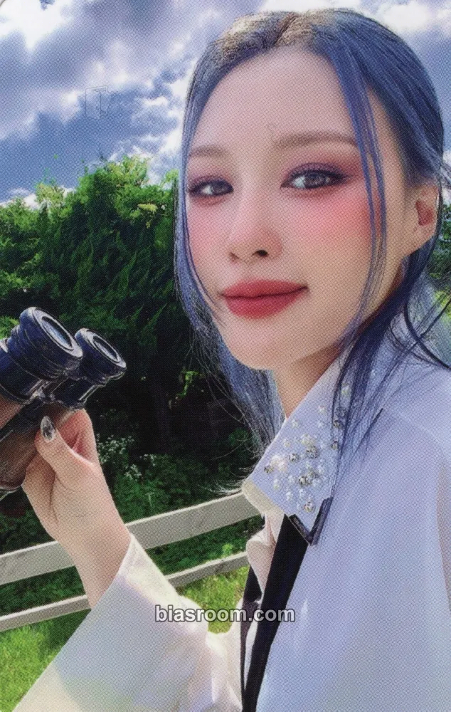Siyeon Dream Quest & Dreamlantis Photocard - Dreamcatcher - Dreamcatcher K-pop photocard