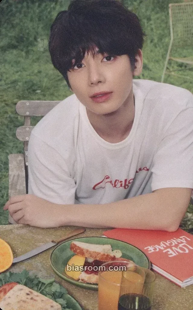 TOMORROW X TOGETHER - Taehyun - Love Language Album pre-order benefit (pob) hmv tower records