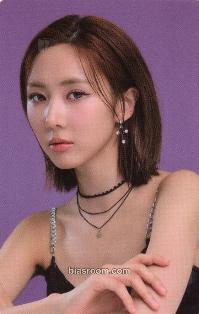 Yoohyeon Neogen x Dreamcatcher Photocard - Dreamcatcher - Dreamcatcher K-pop photocard