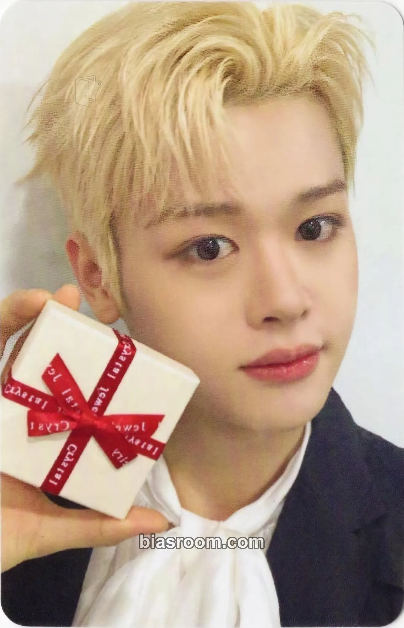 Ma Jingxiang Snowy Summer Photocard - CLOSE YOUR EYES - CLOSE YOUR EYES K-pop photocard