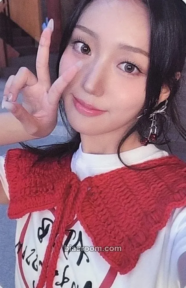 iii - Huran - Re:al iii Album album photocard