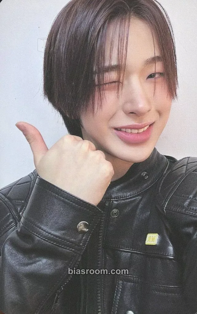 Tomoya Ride the Vibe Photocard - NEXZ - NEXZ K-pop photocard