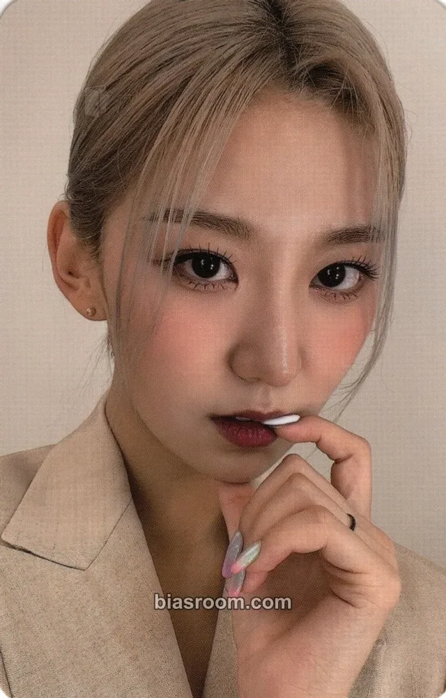 MIMIIROSE - Yewon - Awesome Album album photocard