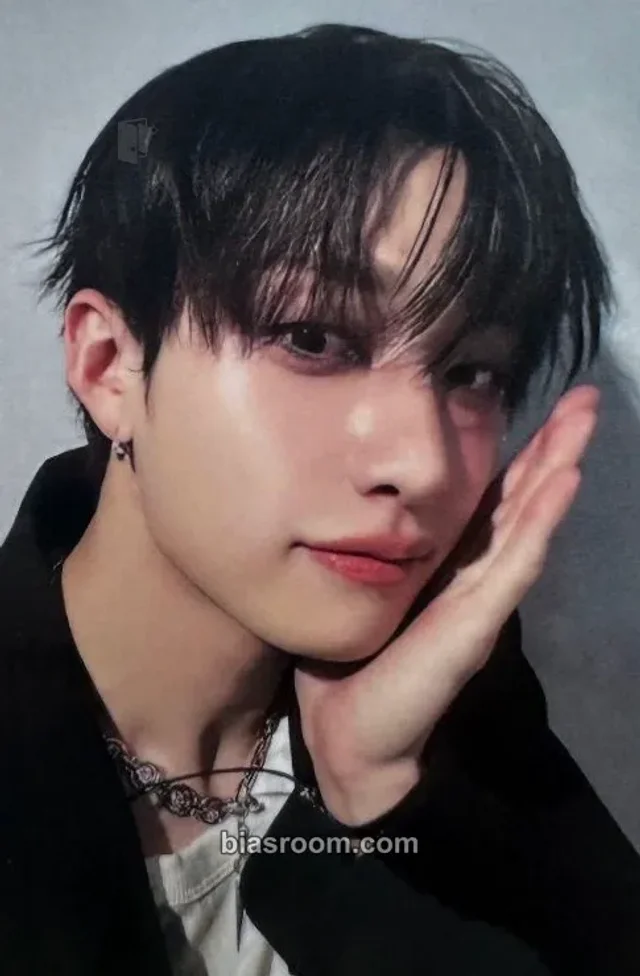 Stray Kids - Bang Chan - Lose My Breath Album streaming event