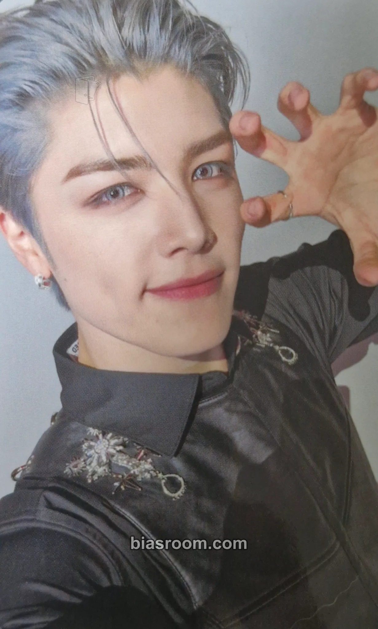 Maki Go in Blind - EP Photocard - &TEAM - &TEAM K-pop photocard