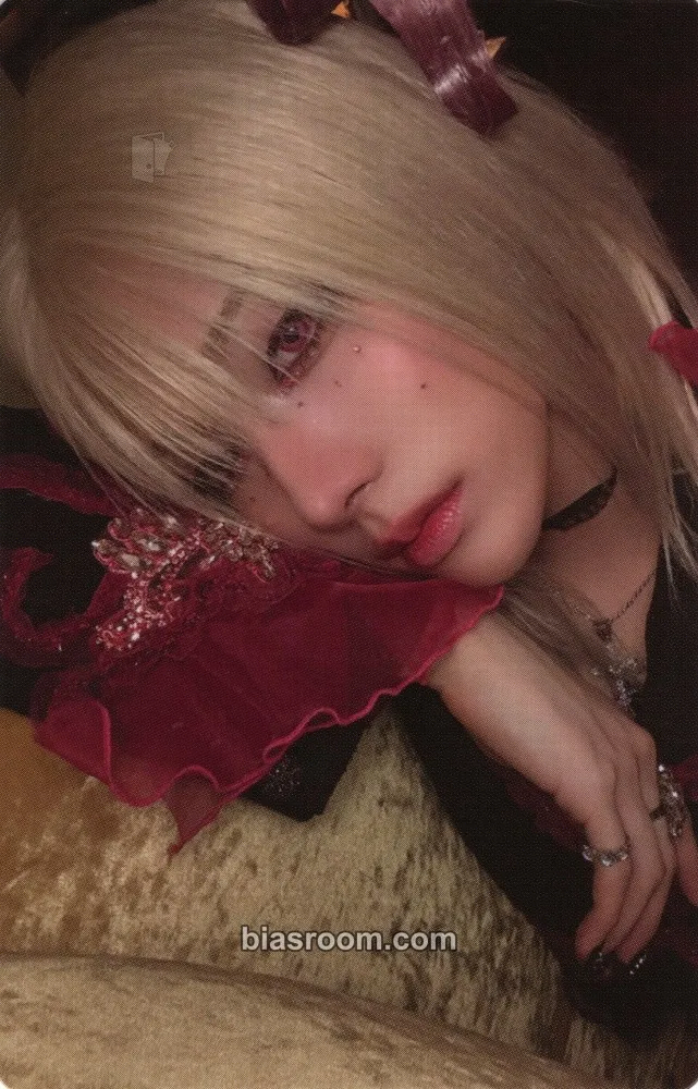 Rui UXLXVE Photocard - XLOV - XLOV K-pop photocard