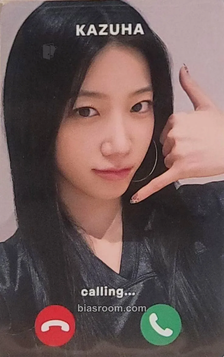 Kazuha CRAZY Photocard - LE SSERAFIM - LE SSERAFIM K-pop photocard