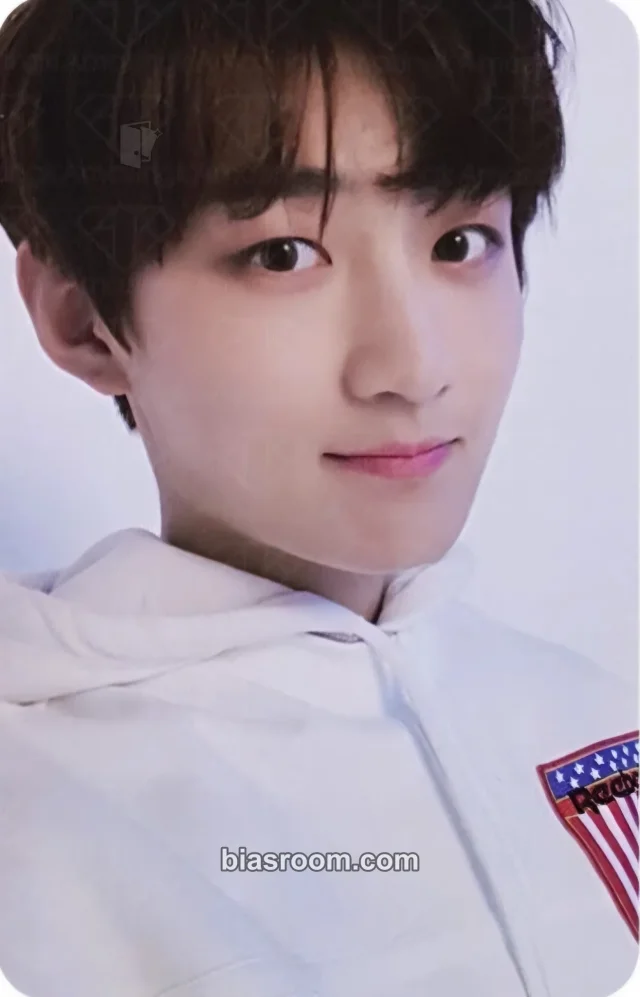 VERIVERY - Yongseung - Veri-Us Album album photocard official version