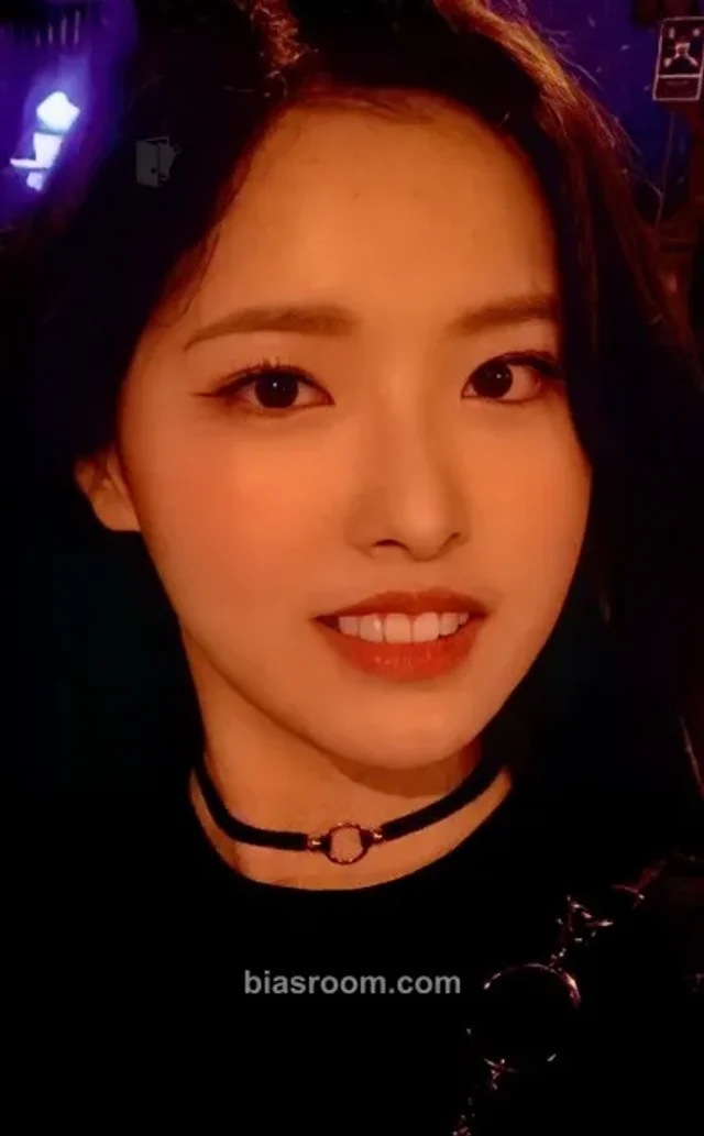 HyeJu LOONA [#] K-pop photocard