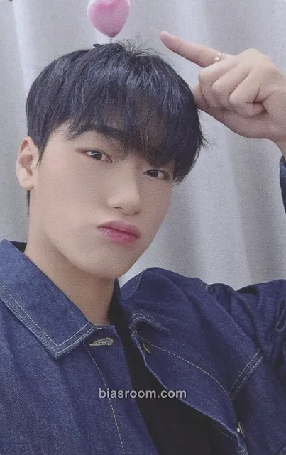 San THE WORLD EP.2 : OUTLAW Photocard - ATEEZ - ATEEZ K-pop photocard