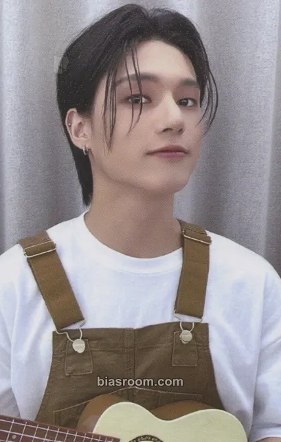 Wooyoung THE WORLD EP.2 : OUTLAW Photocard - ATEEZ - ATEEZ K-pop photocard